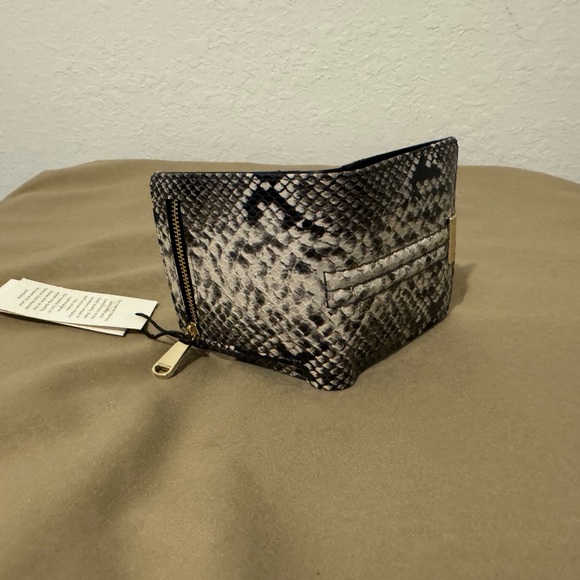 NWT Brahmin Mini Amelia Bucket Bag w/ Matching Wallet - Picture 9 of 11